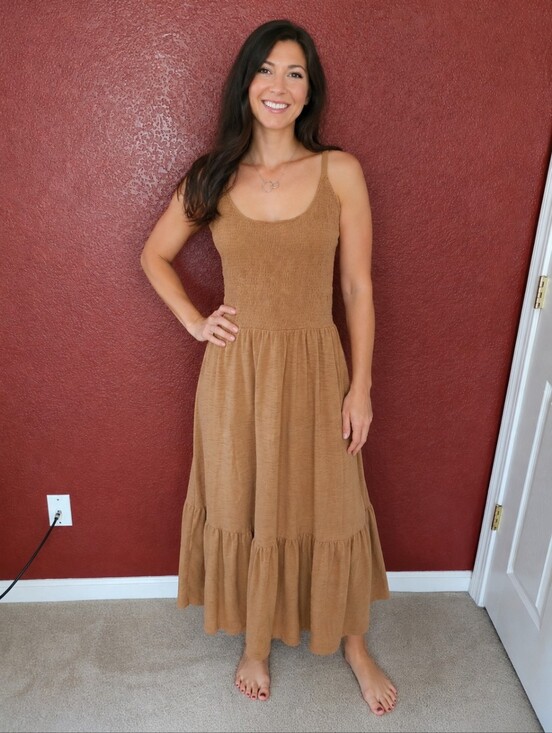 GAP Dresses & Skirts - GAP Women’s Sleeveless Tiered Maxi Dress in Camel Brown